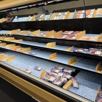 Mitsuwa Marketplace - International Grocery Near Me - Northridge, California
