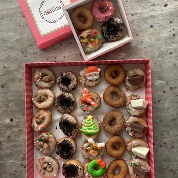 Miss. Mini Donuts - Christmas Donuts - Donuts Near Me - Irvine, California Miss. Mini Donuts - Christmas Donuts - Donuts Near Me - Irvine, California