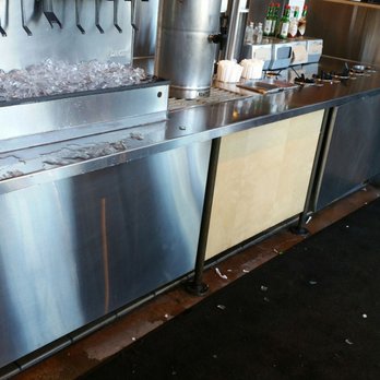 Chipotle Mexican Grill - Filthy drink machine with trash on the floor - Mexican Near Me - Barstow, California Chipotle Mexican Grill - Filthy drink machine with trash on the floor - Mexican Near Me - Barstow, California