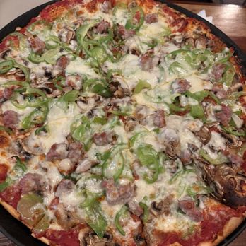 DeVino's Pizza & Pasta - Big apple - Pizza Near Me - Pleasant Hill, California