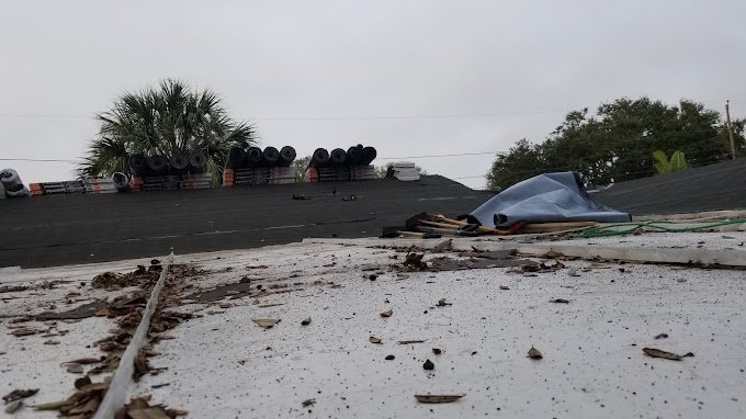 Slide of Duralast Roofing and Solar