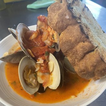 Vanda Cucina - Clams - Italian Near Me - Warwick, Rhode Island Vanda Cucina - Clams - Italian Near Me - Warwick, Rhode Island
