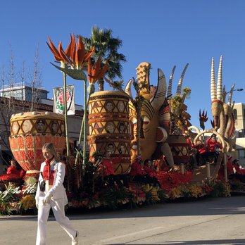 Rose Parade Route - Festivals Near Me - Pasadena, California
