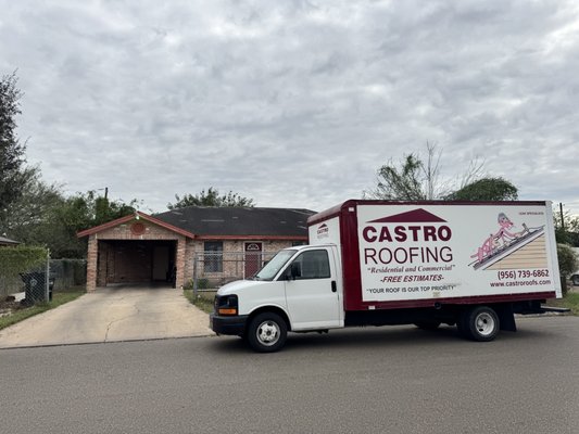 Castro Roofing Logo