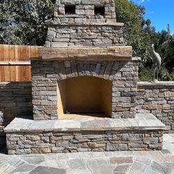 805 Woodworks - Fireplace