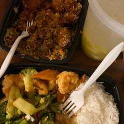 Hong Kong - Palm Bay - C12. Sesame Chicken Combo Platter F15. Shrimp Broccoli Special and 19. Mixed Wonton Egg Drop Soup