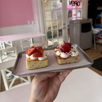 The Cake Bar - Patisserie/Cake Shop Near Me - New Braunfels, Texas The Cake Bar - Patisserie/Cake Shop Near Me - New Braunfels, Texas
