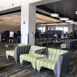 St. Petersburg College - Modern library!
