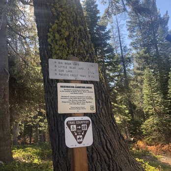 Bear Lakes & Long Lake Loop Trail - Trailhead, clearly marked Trails - Hiking Near Me - Graeagle, California Bear Lakes & Long Lake Loop Trail - Trailhead, clearly marked Trails - Hiking Near Me - Graeagle, California