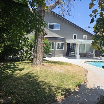 ETURF PRO - Before - Artificial Turf Near Me - Sherman oaks, California