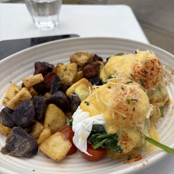 Sweet Maple - Florentine - Breakfast & Brunch Near Me - Santa Monica, California