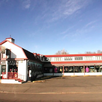 Liquor Barn - the outside of a liquor barn - Beer, Wine & Spirits Near Me - Englewood, Colorado Liquor Barn - the outside of a liquor barn - Beer, Wine & Spirits Near Me - Englewood, Colorado