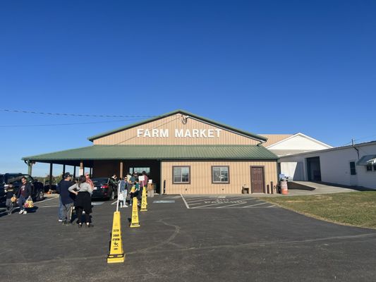 Marker-Miller Orchards by null