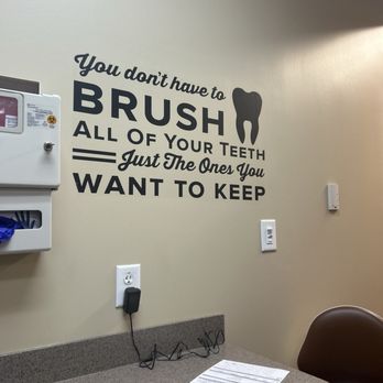 MedCura Health - Wall Decor - Medical Centers Near Me - Stone Mountain, Georgia