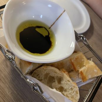 Folco's Ristorante - Bread - Italian Near Me - Markham, Ontario Folco's Ristorante - Bread - Italian Near Me - Markham, Ontario