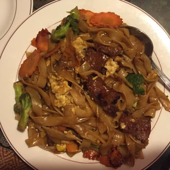Thai Station - Pad see ew with beef - Thai Near Me - Fort Collins, Colorado Thai Station - Pad see ew with beef - Thai Near Me - Fort Collins, Colorado
