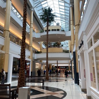 Somerset Collection - Shopping Centers Near Me - Troy, Michigan