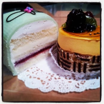 The Cakery - Princess cake and Mango Mousse - Custom Cakes Near Me - Burlingame, California The Cakery - Princess cake and Mango Mousse - Custom Cakes Near Me - Burlingame, California
