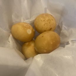 Mochi Cheese Ball (5pcs) / 치즈 볼 Mochi Cheese Ball (5pcs) / 치즈 볼