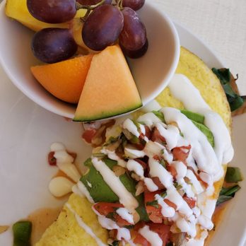 Broken Yolk Cafe - Mama Vegetarian Omelet and a choice of 2 sides - Breakfast & Brunch Near Me - Del Mar, California Broken Yolk Cafe - Mama Vegetarian Omelet and a choice of 2 sides - Breakfast & Brunch Near Me - Del Mar, California