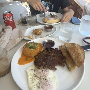 Paperboy East - Classic breakfast plate - Coffee & Tea Near Me - Austin, Texas Paperboy East - Classic breakfast plate - Coffee & Tea Near Me - Austin, Texas