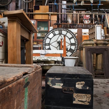 Glasgow Architectural Salvage - The clockface centre piece at Glasgow Architectural Salvage - Home & Garden Near Me - Glasgow, GLG