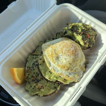 Huriyali - Avocado toast - Juice Bars & Smoothies Near Me - Charleston, South Carolina