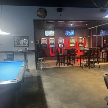 Beaches Qball - Slot machines - Sports Bars Near Me - Jacksonville Beach, Florida