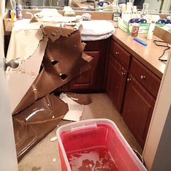 Montecito - It took management 3 hours to show up in that time the leak went from a small drip to the whole ceiling falling down. - Apartments Near Me - Austin, Texas Montecito - It took management 3 hours to show up in that time the leak went from a small drip to the whole ceiling falling down. - Apartments Near Me - Austin, Texas