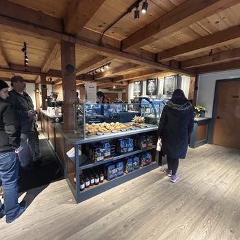 Radial Coffee - Coffee & Tea Near Me - Tolland, Connecticut