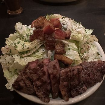 Armitage Alehouse - Steak salad - Pubs Near Me - Chicago, Illinois Armitage Alehouse - Steak salad - Pubs Near Me - Chicago, Illinois