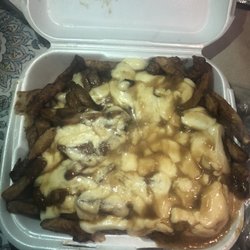 Chez Gerard - Poutineeeee