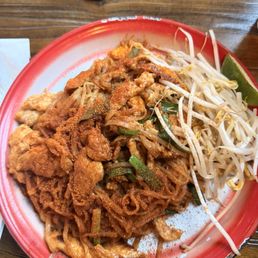 CLASSIC PAD THAI