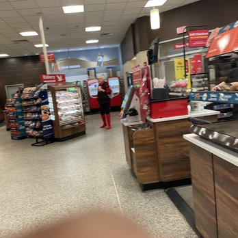 Wawa - a woman in a grocery store - Convenience Stores Near Me - Midlothian, Virginia Wawa - a woman in a grocery store - Convenience Stores Near Me - Midlothian, Virginia