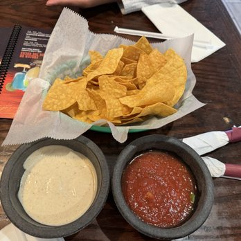 El Puente Mexican Grill - Mexican Near Me - Chesapeake, Virginia El Puente Mexican Grill - Mexican Near Me - Chesapeake, Virginia
