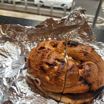 Harry’s Bagels - Cinnamon raisin - Bagels Near Me - New York, New York Harry’s Bagels - Cinnamon raisin - Bagels Near Me - New York, New York