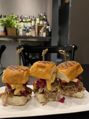 Unco Frank's by null