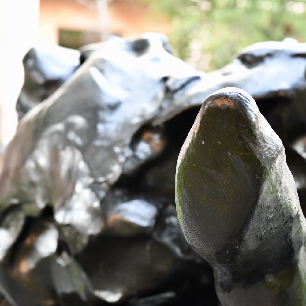 Reclining Figure - Public Art Near Me - Stanford, California Reclining Figure - Public Art Near Me - Stanford, California