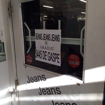 Jeans Jeans Jeans - Entranceway - Outlet Stores Near Me - Montreal, Quebec