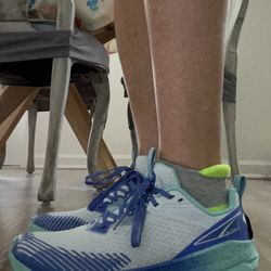 Mythic Running - Altra Experience Wild 2