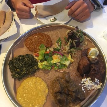 Demera - Ethiopian Near Me - Chicago, Illinois