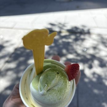 Somisomi - Came back the following week. - Ice Cream & Frozen Yogurt Near Me - San Francisco, California Somisomi - Came back the following week. - Ice Cream & Frozen Yogurt Near Me - San Francisco, California