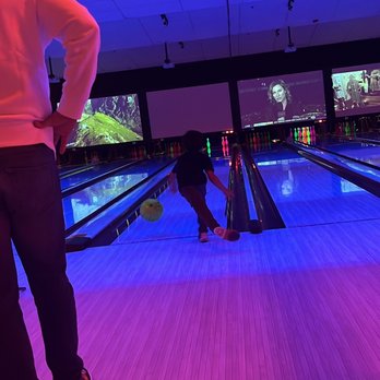 Bowlero Orange County - Bowling Near Me - Tustin, California Bowlero Orange County - Bowling Near Me - Tustin, California