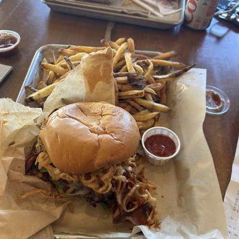 Hen & Heifer - American Near Me - Pomona, California Hen & Heifer - American Near Me - Pomona, California