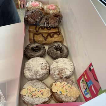Doughnut Party - Donuts Near Me - Edmonton, Alberta Doughnut Party - Donuts Near Me - Edmonton, Alberta