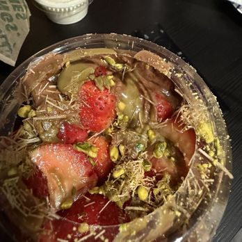 Mamma’s Juicery - Update! Much better today -- fresh strawberries. Owner took care of my concern. Coming back! - Acai Bowls Near Me - Baldwin Park, California Mamma’s Juicery - Update! Much better today -- fresh strawberries. Owner took care of my concern. Coming back! - Acai Bowls Near Me - Baldwin Park, California