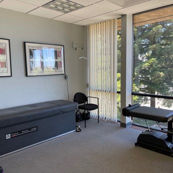 New Hope Chiropractic - Bright and neat traction table room! - Chiropractors Near Me - San Jose, California New Hope Chiropractic - Bright and neat traction table room! - Chiropractors Near Me - San Jose, California