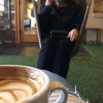 K Brew - Swinging around - Coffee & Tea Near Me - Knoxville, Tennessee