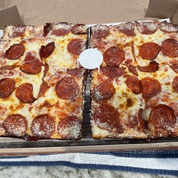 Jet's Pizza - 8-corner pepperoni pizza with turbo crust - Pizza Near Me - Virginia Beach, Virginia Jet's Pizza - 8-corner pepperoni pizza with turbo crust - Pizza Near Me - Virginia Beach, Virginia