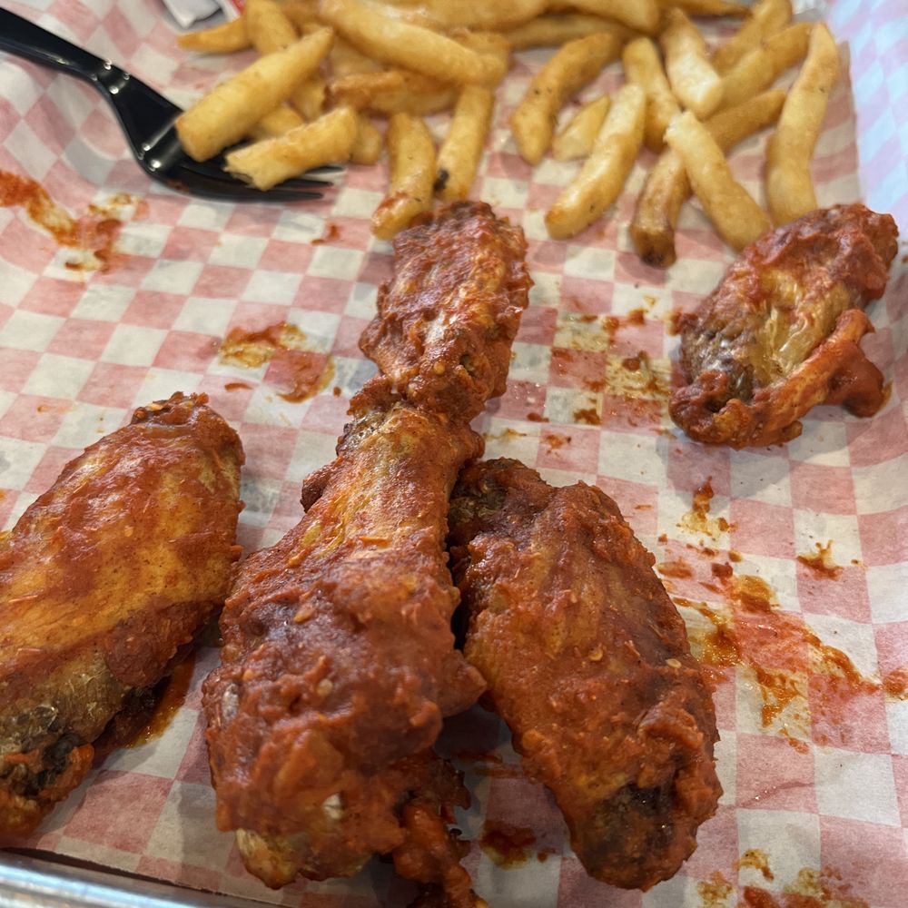 Wing Snob - hot AF - Chicken Wings Near Me - Lansing, Michigan